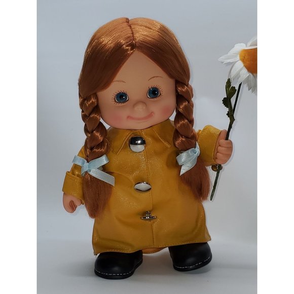 NWB VINTAGE 1991 BRINN'S UNDERCOVER KIDS APRIL W/RAIN GEAR AND FLOWER 759 - Picture 5 of 10